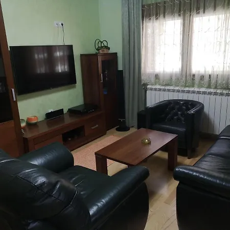 Clinic For Rehabilitation Vujan מלון